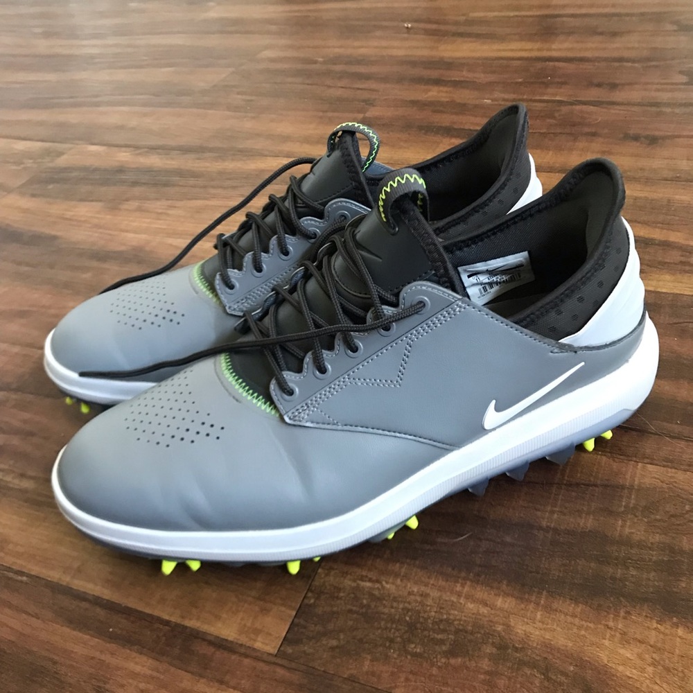 Men’s Nike Golf Shoes Size 11